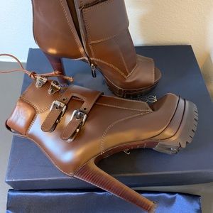 SERGIO ROSSI ❤️NEW ❤️ SIZE 8! Made in Italy